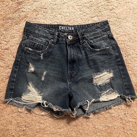 3/$25 🙌🏼 Urban Planet Vintage Ripped High Rise Shorts 7 - Picture 4 of 6